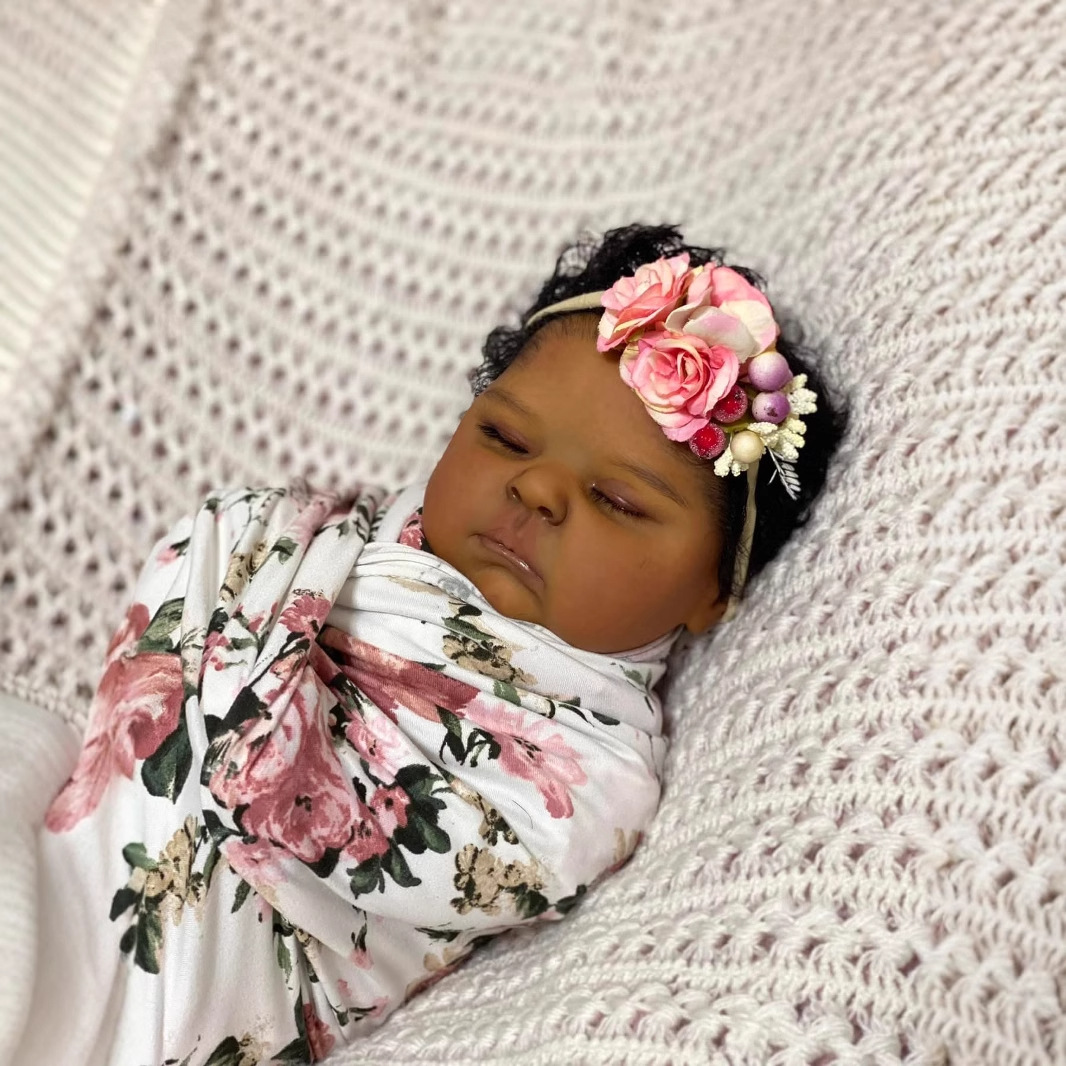 Donkere huid perziken 19 inch  - Reborn Baby Doll Silicone Realistic recensie en prijs