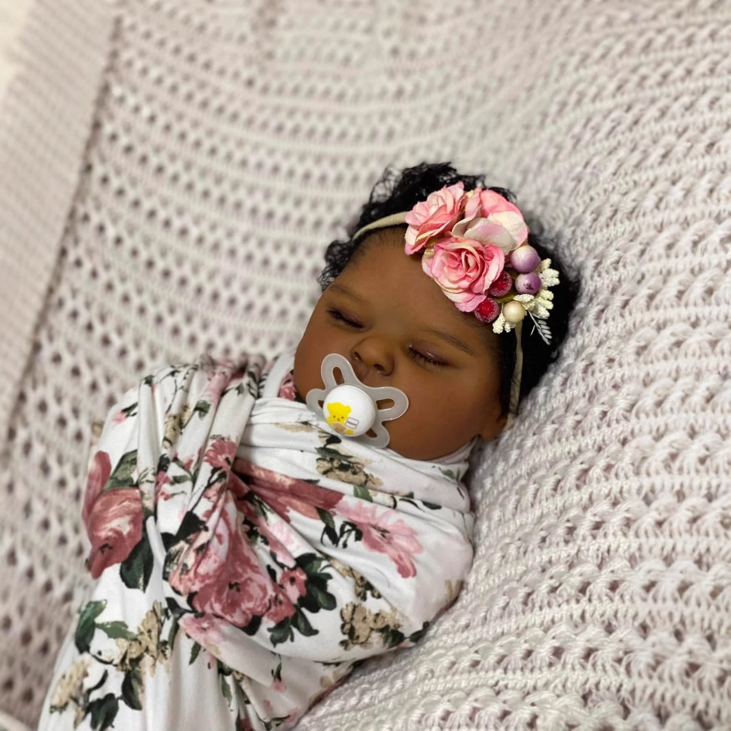 Donkere huid perziken 19 inch  - Reborn Baby Doll Silicone Realistic recensie en prijs